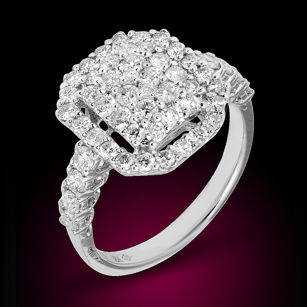 18K White Diamond Cluster Ring 0.65Ct Diamonds