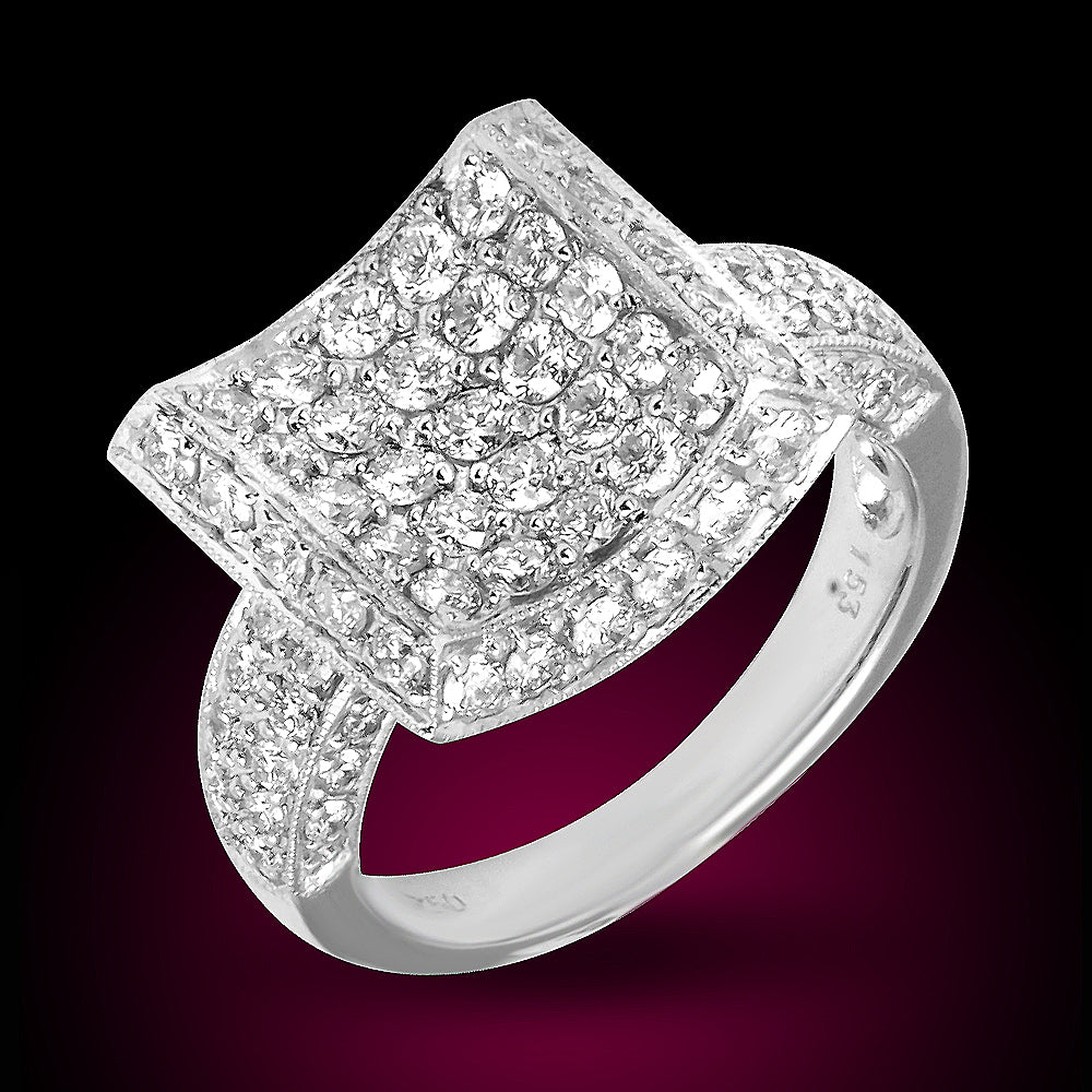 18K White Gold Diamond Ring Set With 2.50Ct Diamonds